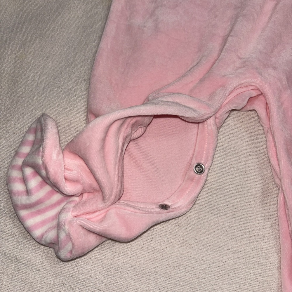 Ralph Lauren Girl 9 Months Pink Soft Velour Collar Footed One Piece Outfit EUC - Picture 4 of 5
